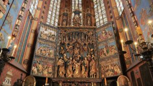 la basilique Sainte-Marie de Cracove le retable